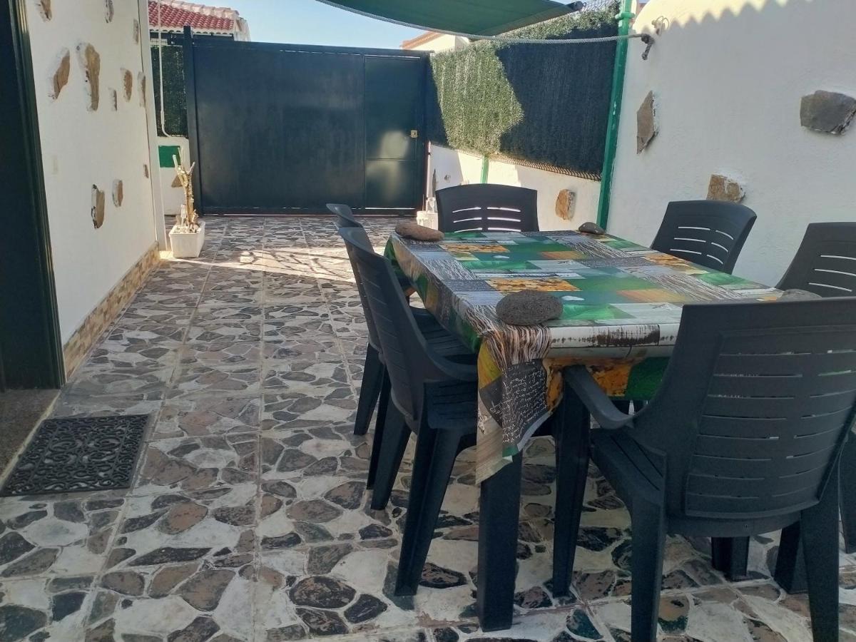 Villa Feliz Abades  Eksteriør billede