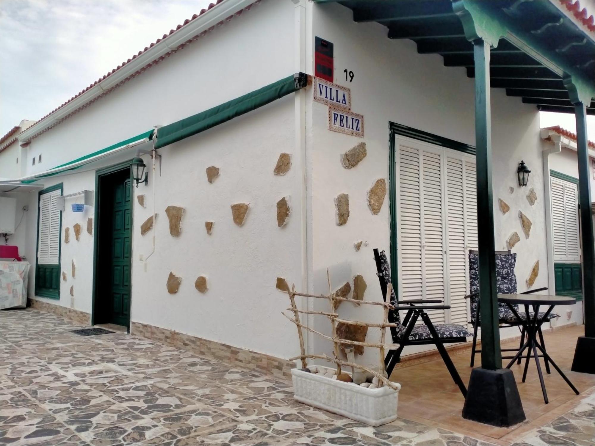 Villa Feliz Abades  Eksteriør billede